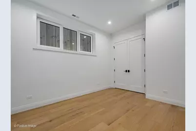 2651 W Augusta Boulevard #1, Chicago, IL 60622 - Photo 17