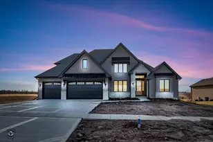 15712 S Jeanne Ln, Homer Glen, IL 60491 - Photo 3