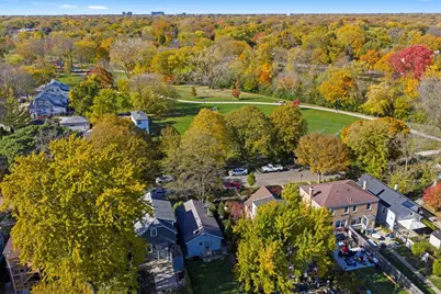 2011 Grey Avenue, Evanston, IL 60201 - Photo 31