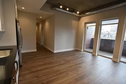 3833 N Broadway Street #313, Chicago, IL 60613 - Photo 3