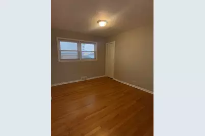 12549 S Laflin Street, Calumet Park, IL 60827 - Photo 5