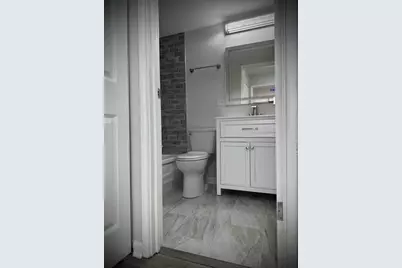 9720 S Pulaski Road #306, Oak Lawn, IL 60453 - Photo 11