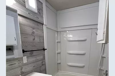 708 N Madison Street, Lincoln, IL 62656 - Photo 7