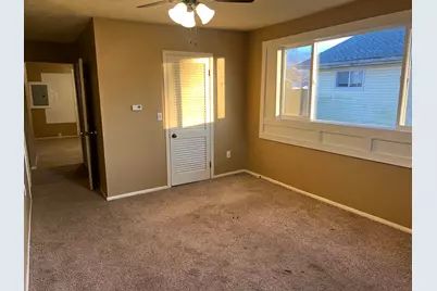 708 N Madison Street, Lincoln, IL 62656 - Photo 11