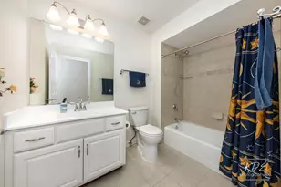 9361 Keswick Dr, Woodridge, IL 60517 - Photo 25