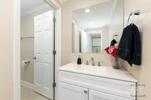 9361 Keswick Dr, Woodridge, IL 60517 - Photo 37