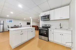 9361 Keswick Dr, Woodridge, IL 60517 - Photo 33