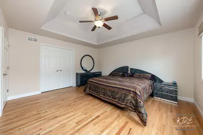 9361 Keswick Drive, Woodridge, IL 60517 - Photo 17