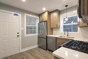 14223 S Eggleston Ave, Riverdale, IL 60827 - Photo 5