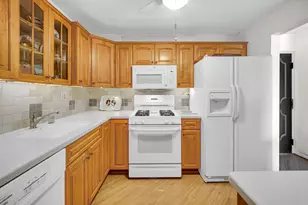 900 E Wilmette Rd, Palatine, IL 60074 - Photo 3