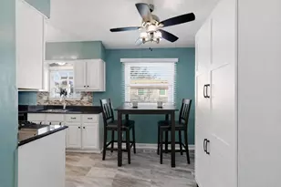 304 Jonquil Ct, Aurora, IL 60504 - Photo 15