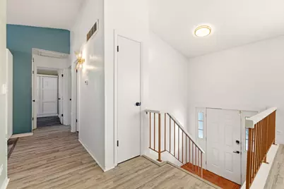 304 Jonquil Court, Aurora, IL 60504 - Photo 5