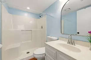 304 Jonquil Ct, Aurora, IL 60504 - Photo 35