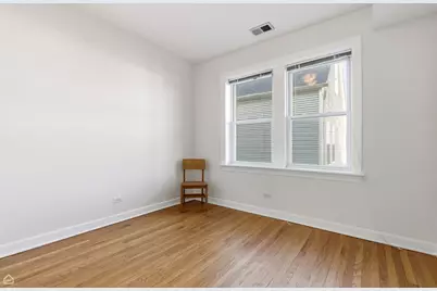 3222 W Berteau Avenue #2, Chicago, IL 60618 - Photo 7