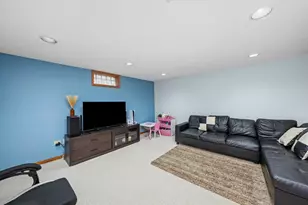 19404 Wildwood Ave, Lansing, IL 60438 - Photo 29