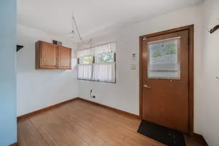 276 E Fullerton Ave, Northlake, IL 60164 - Photo 13