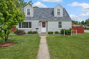 276 E Fullerton Ave, Northlake, IL 60164 - Photo 1
