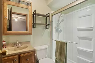 276 E Fullerton Ave, Northlake, IL 60164 - Photo 15