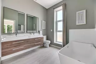 284 Stonington Dr, Bloomingdale, IL 60108 - Photo 13