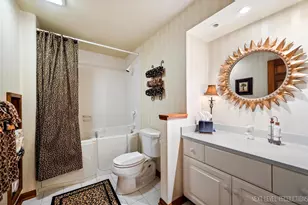 1919 Waverly Cir, Saint Charles, IL 60174 - Photo 31