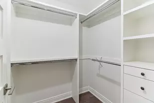 5450 Astor Ln, Rolling Meadows, IL 60008 - Photo 19