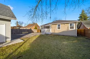314 N Kinzie St, Thornton, IL 60476 - Photo 23