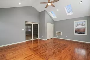 7816 Dorchester Ln, Darien, IL 60561 - Photo 7