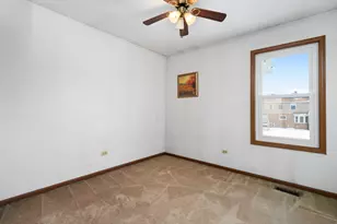 7816 Dorchester Ln, Darien, IL 60561 - Photo 29