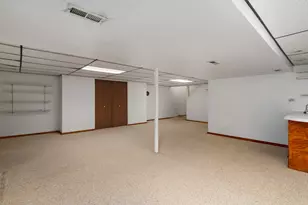 7816 Dorchester Ln, Darien, IL 60561 - Photo 31