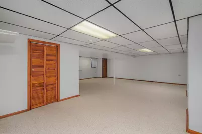 7816 Dorchester Lane, Darien, IL 60561 - Photo 33