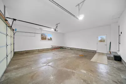 917 Sunset Avenue, Earlville, IL 60518 - Photo 25