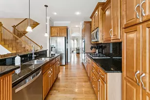 5 Illinois Ave, Schaumburg, IL 60193 - Photo 7