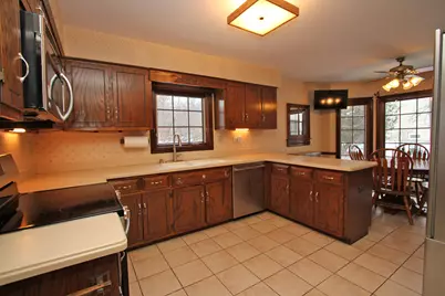 768 Interlaken Drive, Lake Zurich, IL 60047 - Photo 15