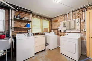 5706 N St Louis Ave, Chicago, IL 60659 - Photo 35