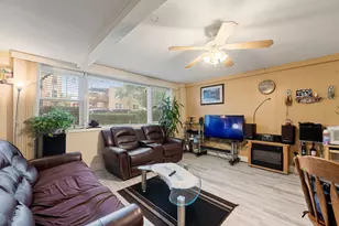 5706 N St Louis Ave, Chicago, IL 60659 - Photo 7