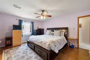 100 Des Plaines Ln, Hoffman Estates, IL 60169 - Photo 17