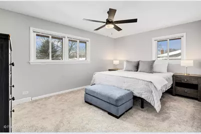 850 S Saylor Avenue, Elmhurst, IL 60126 - Photo 13