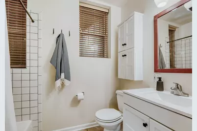 3725 W Byron Street #1, Chicago, IL 60618 - Photo 13