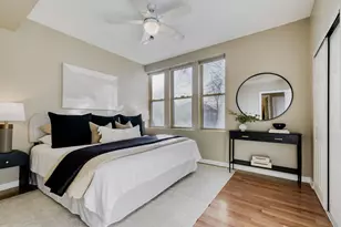 3725 W Byron St, Chicago, IL 60618 - Photo 11