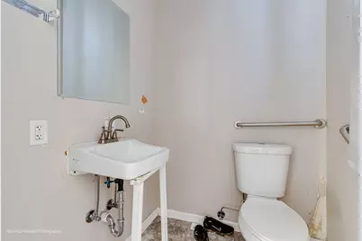 10659 S Wentworth Avenue, Chicago, IL 60628 - Photo 11