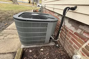 316 W Henry St, Pontiac, IL 61764 - Photo 79