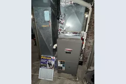 316 W Henry Street, Pontiac, IL 61764 - Photo 17