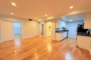 1416 W Lunt Ave, Chicago, IL 60626 - Photo 11