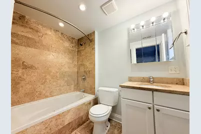 1416 W Lunt Avenue #GDN, Chicago, IL 60626 - Photo 19