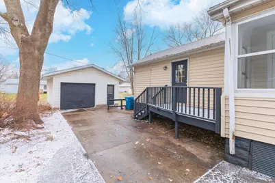 726 W South Street, Pontiac, IL 61764 - Photo 31