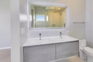 1708 W Cermak Rd, Chicago, IL 60608 - Photo 13