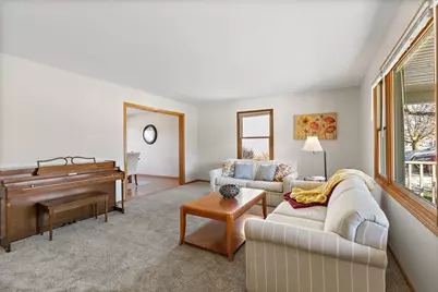 1205 1st Street S, Dekalb, IL 60115 - Photo 5