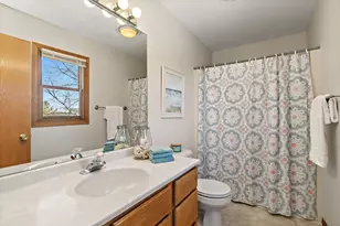 1205 1st Street S, Dekalb, IL 60115 - Photo 19