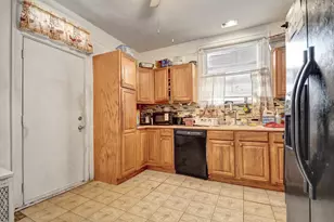 8212 S Bishop St, Chicago, IL 60620 - Photo 7
