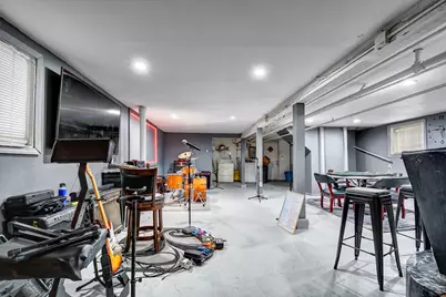 8212 S Bishop Street, Chicago, IL 60620 - Photo 17